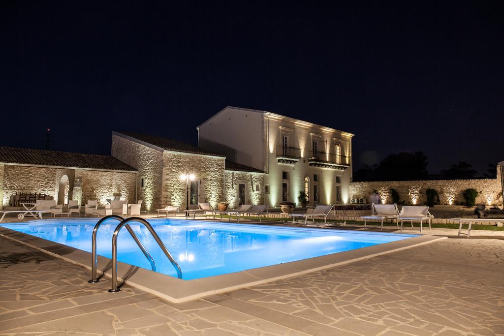 Casale 1821 Hotel Ragusa Buitenkant foto