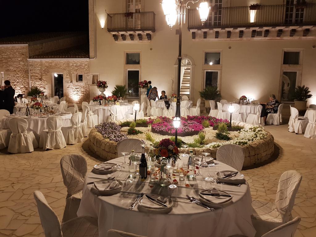 Casale 1821 Hotel Ragusa Buitenkant foto